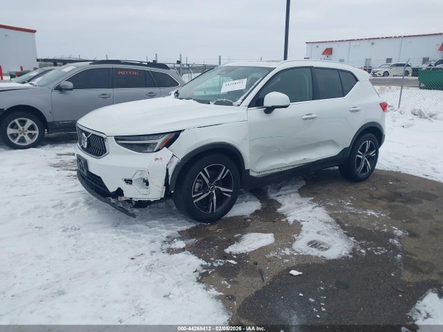2024 Volvo Xc40 B5 Core Bright Theme/b5 Core Dark Theme მანქანა იყიდება აუქციონზე, vin: YV4L12UK8R2342442, აუქციონის ნომერი: 44268412