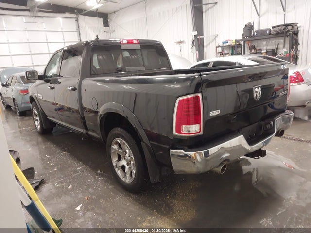 2016 RAM 1500 1C6RR7VT0GS372730 Photo 2