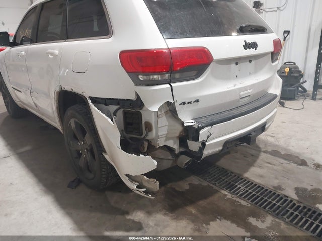 1C4RJFAG7EC579528 Jeep Grand Cherokee Laredo