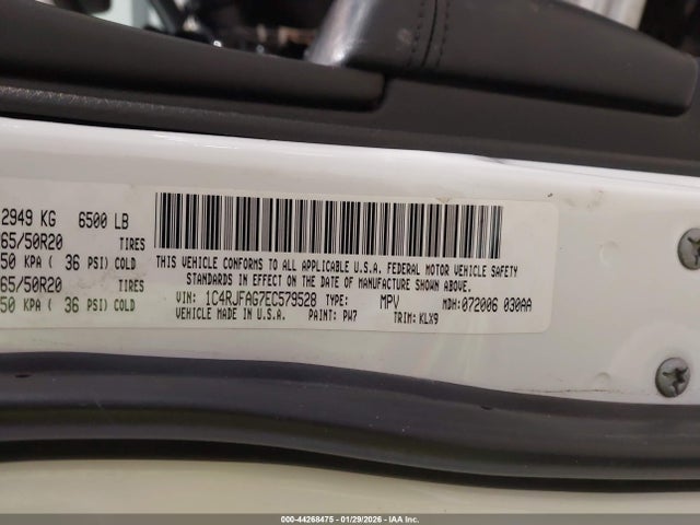 1C4RJFAG7EC579528 Jeep Grand Cherokee Laredo