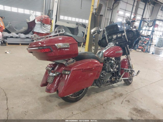 1HD1KRP13NB649058 Harley-Davidson FLHXS
