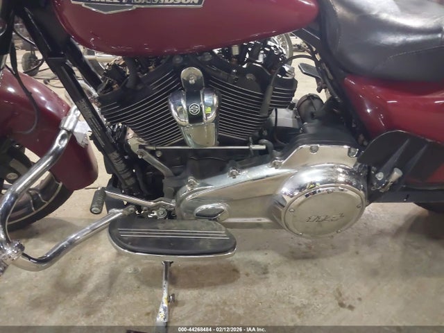 1HD1KRP13NB649058 Harley-Davidson FLHXS