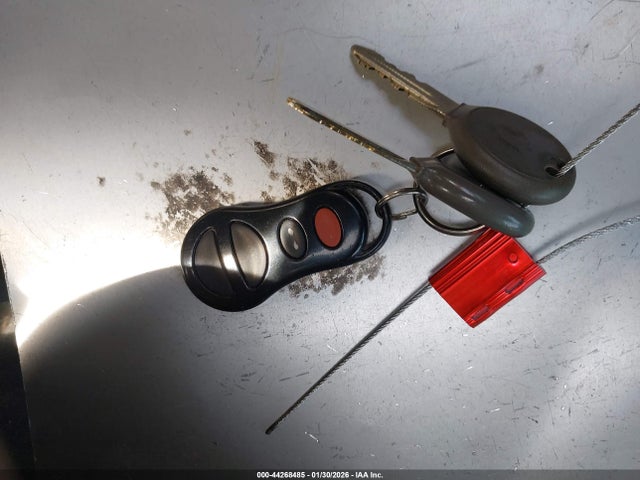 2002 JEEP LIBERTY 1J8GL58K42W144233 Photo 10