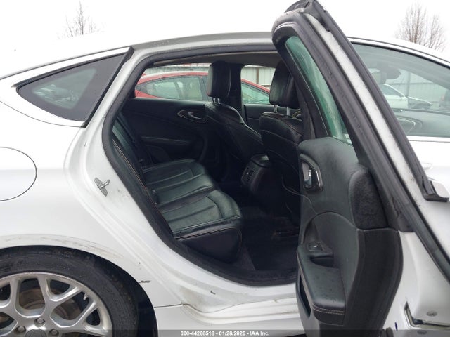 1C3CCCEGXFN512196 Chrysler 200 C