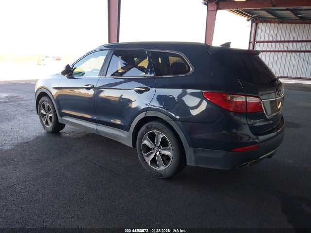 KM8SM4HF0GU152727 Hyundai Santa Fe Se