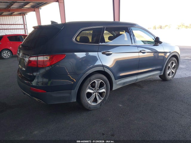KM8SM4HF0GU152727 Hyundai Santa Fe Se