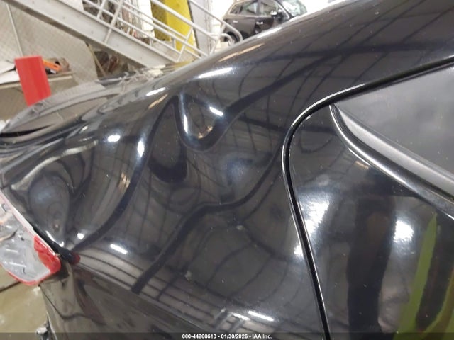 5NPD84LF2JH220567 Hyundai ELANTRA SEL