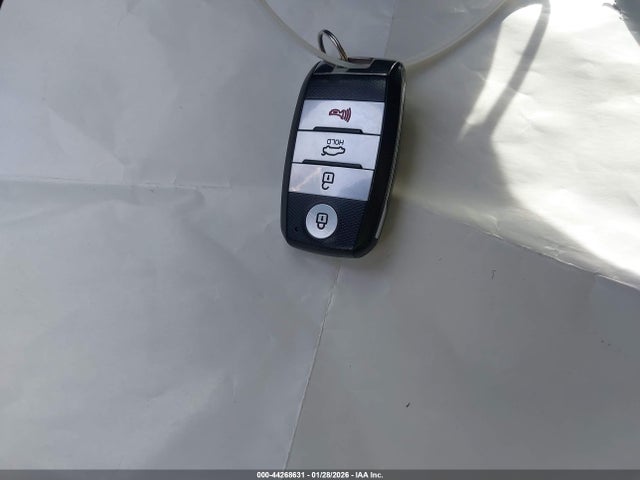 KNAFX5A80H5670733 KIA FORTE EX