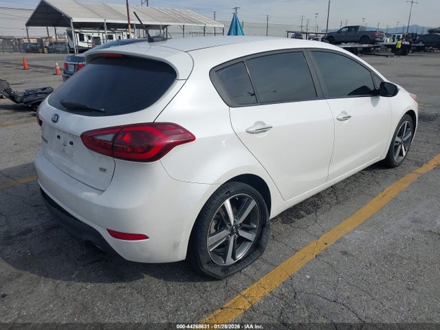 KNAFX5A80H5670733 KIA FORTE EX