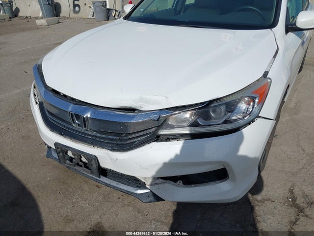 1HGCR2F32GA207785 Honda ACCORD LX