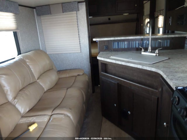 Heartland Rv Shadow Cruiser 2018 5RXDB2521JN351650 Image 8