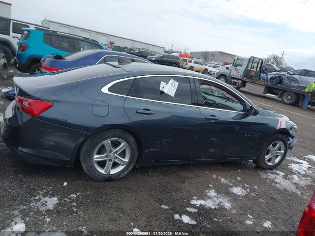 2020 Chevrolet Malibu Fwd Ls მანქანა იყიდება აუქციონზე, vin: 1G1ZB5ST7LF152356, აუქციონის ნომერი: 44268651