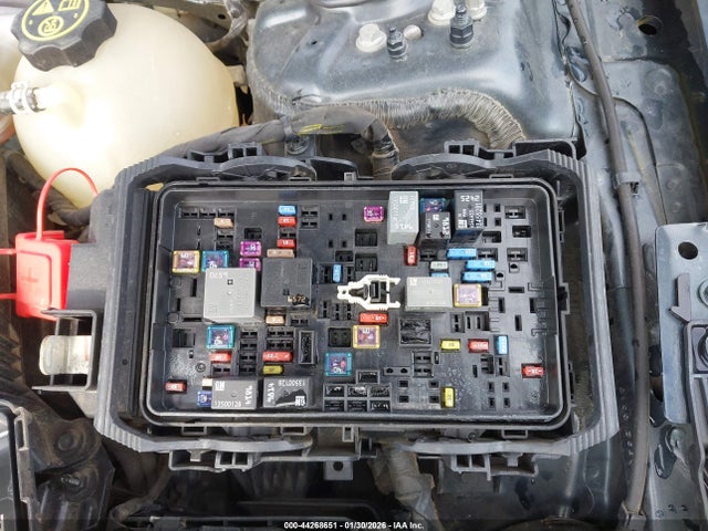 2020 Chevrolet Malibu Fwd Ls მანქანა იყიდება აუქციონზე, vin: 1G1ZB5ST7LF152356, აუქციონის ნომერი: 44268651