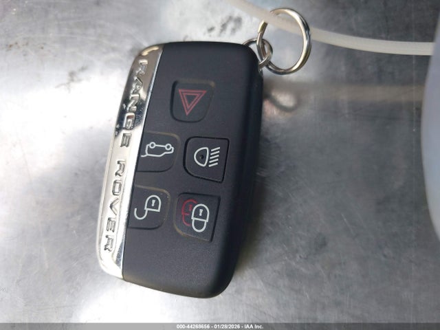SALYB2EX8LA290767 Land Rover Range Rover Velar P250 S