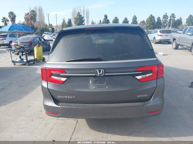 5FNRL6H88NB069247 Honda Odyssey Touring