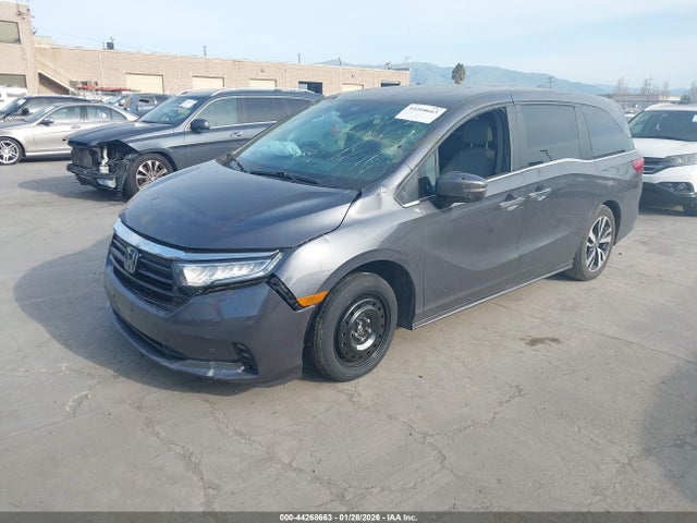 5FNRL6H88NB069247 Honda Odyssey Touring