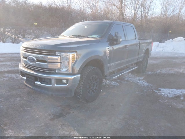 1FT7W2BT3KEF16827 Ford F-250 Lariat