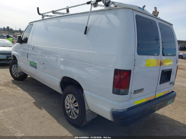 2010 FORD E-250 1FTNE2EL1ADA47618 Photo 2