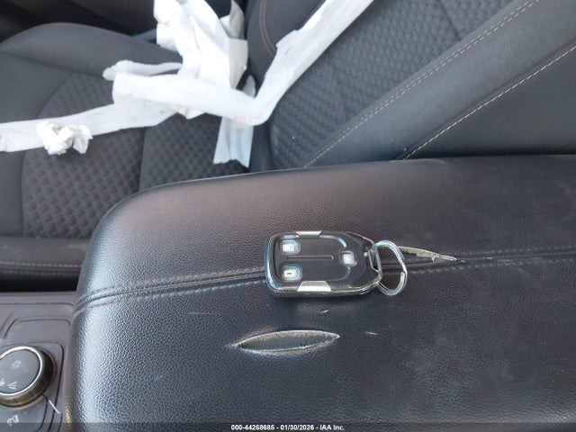 3GKALMEV6KL376817 GMC Terrain Sle