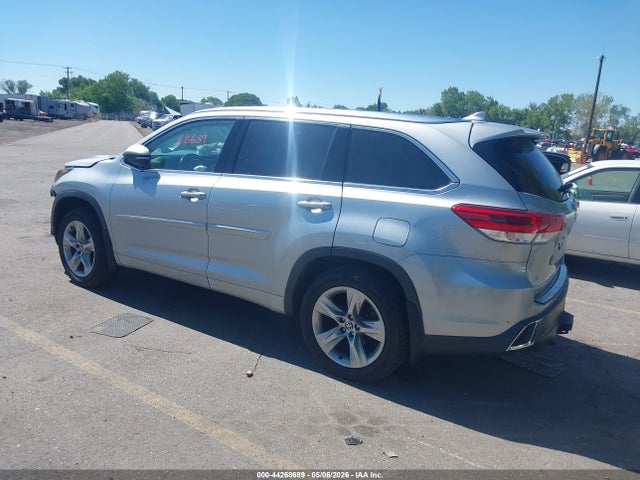 5TDDZRFH9KS745189 Toyota Highlander Limited