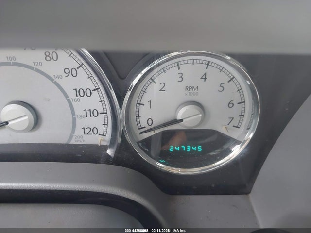 44268698 :رقم المزاد ، 1A8HX58247F568902 vin ، 2007 Chrysler Aspen Limited مزاد بيع