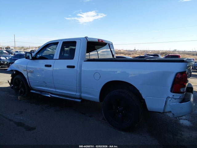 2015 Ram 1500 Express მანქანა იყიდება აუქციონზე, vin: 1C6RR7FT2FS587068, აუქციონის ნომერი: 44268701
