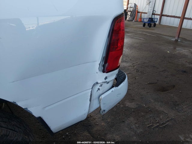 2015 Ram 1500 Express მანქანა იყიდება აუქციონზე, vin: 1C6RR7FT2FS587068, აუქციონის ნომერი: 44268701