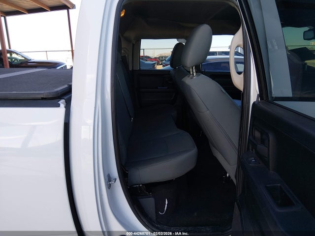 2015 Ram 1500 Express მანქანა იყიდება აუქციონზე, vin: 1C6RR7FT2FS587068, აუქციონის ნომერი: 44268701