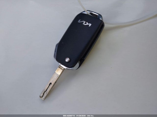 2023 KIA NIRO KNDCP3LE8P5105867 Photo 10