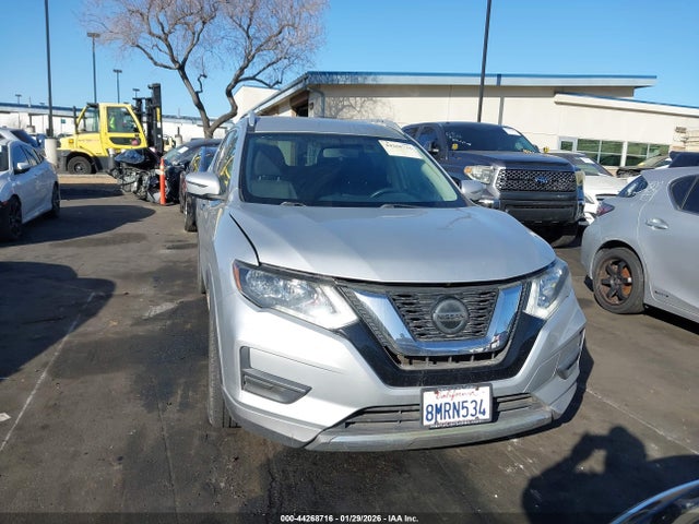 Nissan ROGUE SV 2018 KNMAT2MT3JP569199 Image 12