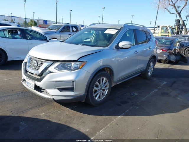 Nissan ROGUE SV 2018 KNMAT2MT3JP569199 Image 2