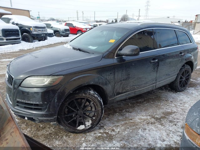 2011 AUDI Q7 WA1VMAFE1BD009069 Photo 1