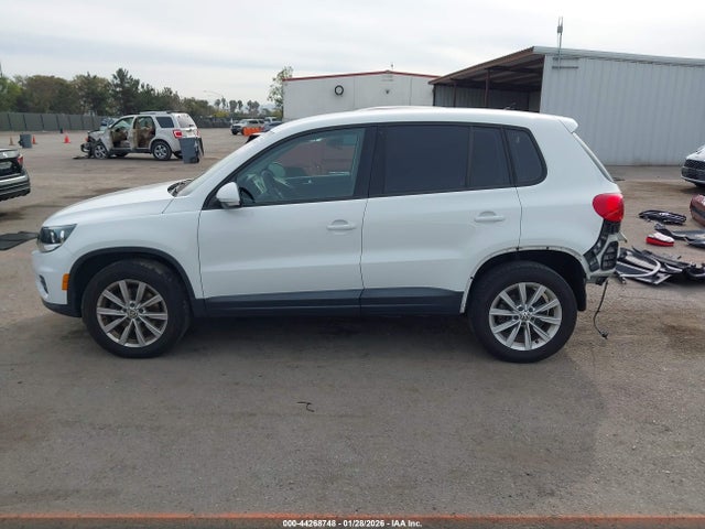 Продаж на аукціоні авто 2017 Volkswagen Tiguan 2.0t/2.0t S, vin: WVGAV7AX4HK051958, номер лоту: 44268748