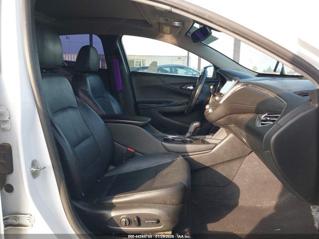 1G1ZE5ST9HF156911 Chevrolet MALIBU 1LT