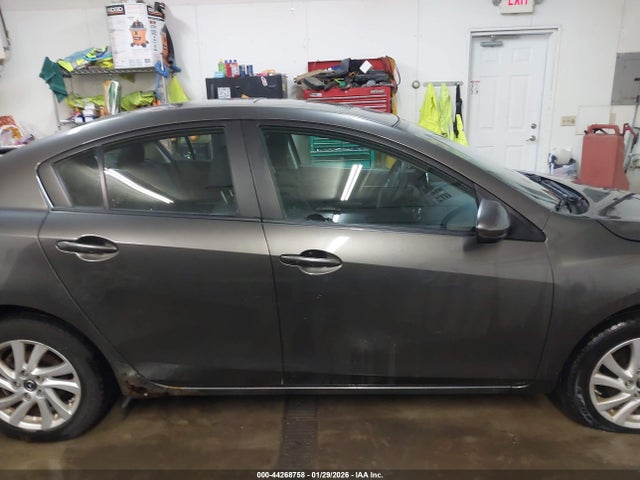 Продаж на аукціоні авто 2013 Mazda Mazda3 I Touring, vin: JM1BL1V79D1805085, номер лоту: 44268758
