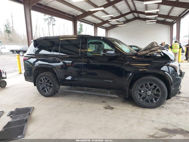 Toyota Sequoia Platinum 2024 7SVAAABA4RX021151 Image 12
