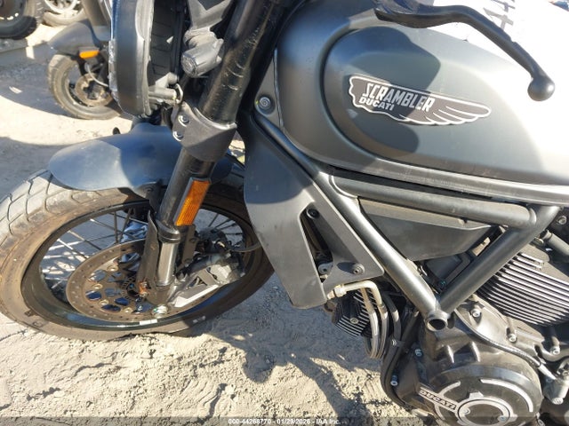2022 Ducati Scrambler Desert Sled მანქანა იყიდება აუქციონზე, vin: ML0KAFPM4NT006245, აუქციონის ნომერი: 44268770
