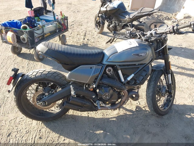 2022 Ducati Scrambler Desert Sled მანქანა იყიდება აუქციონზე, vin: ML0KAFPM4NT006245, აუქციონის ნომერი: 44268770
