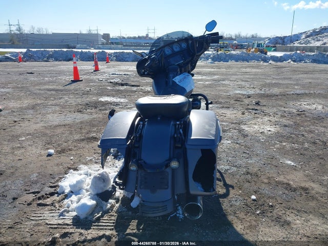 2017 HARLEY-DAVIDSON FLHXS 1HD1KRC19HB683788 Photo 5