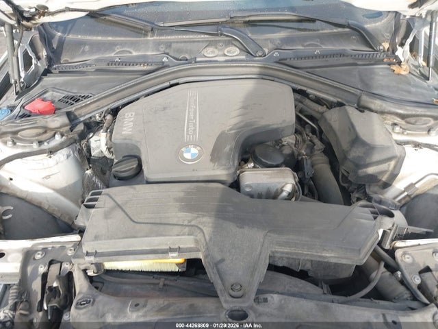 2016 BMW 320I WBA8E1G58GNU11992 Photo 9