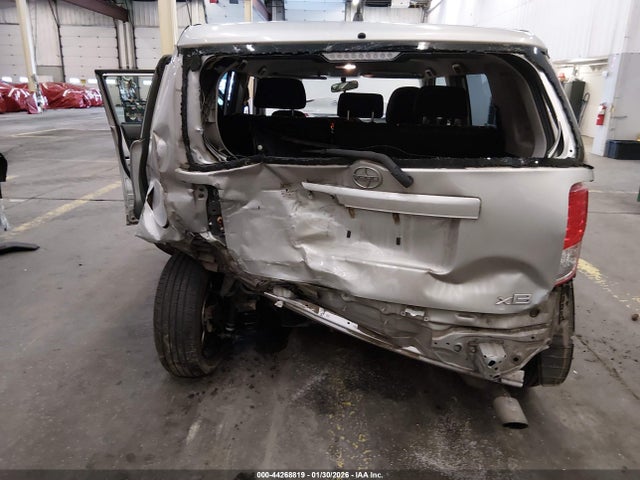 Scion XB 2014 JTLZE4FE4EJ055172 Image 6