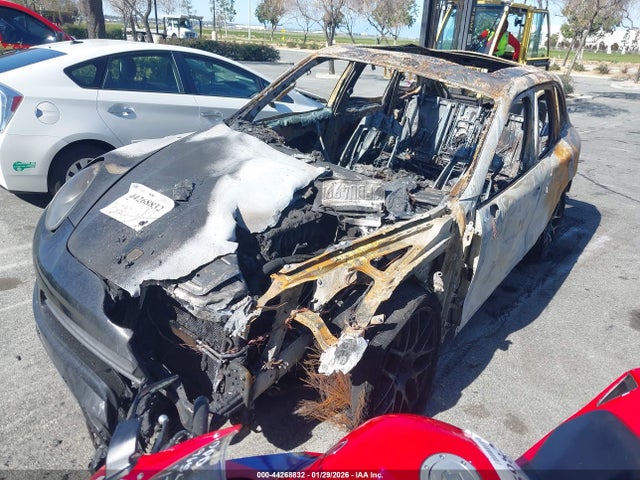 WP1AA2A23ELA95638 Porsche Cayenne
