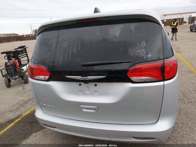 Chrysler Voyager Lx 2023 2C4RC1CG4PR511658 Image 16