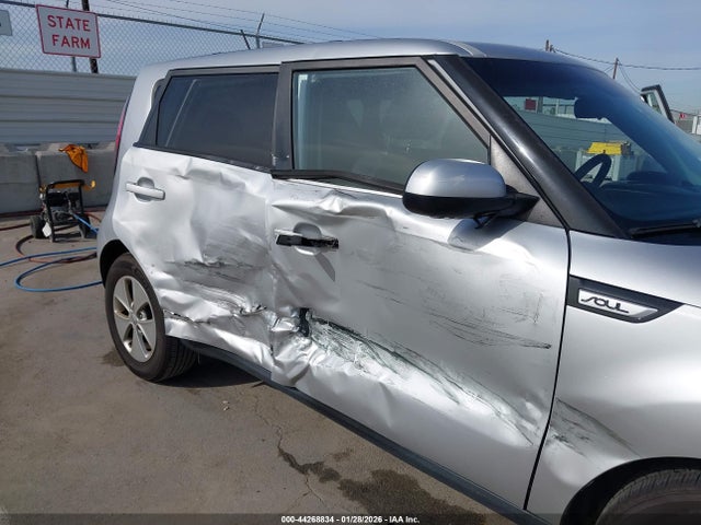 KNDJN2A23G7858758 KIA Soul