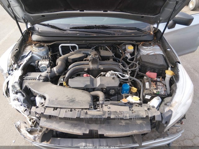4S3BNAB65H3019414 Subaru Legacy 2.5i