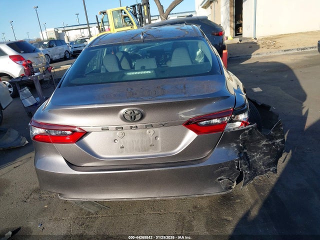 4T1C11AKXMU594722 Toyota CAMRY LE