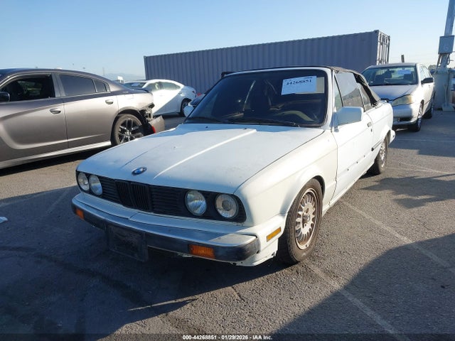 1988 BMW 325 WBABB2303J8858072 Photo 1