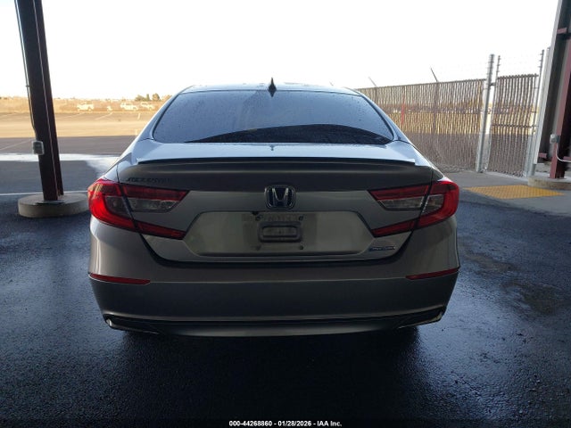 1HGCV3F20NA002276 Honda Accord Hybrid Sport
