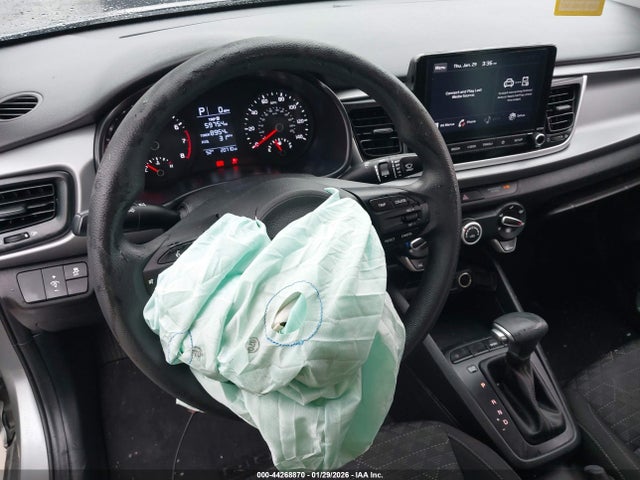 3KPA24AD9ME426323 KIA RIO S