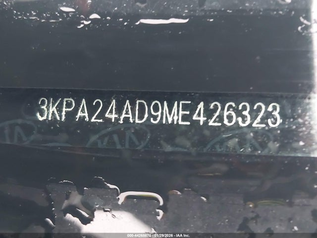 3KPA24AD9ME426323 KIA RIO S